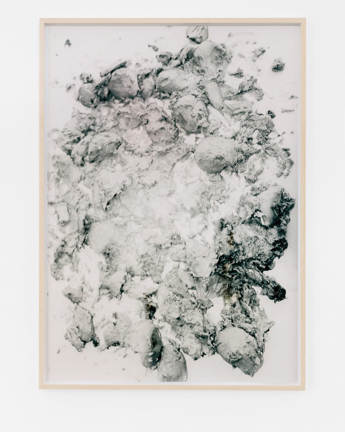Lisa HolzerGuts, 2019Pigment print on cotton paper, acrylic paint on glass110.3 x 76 cm