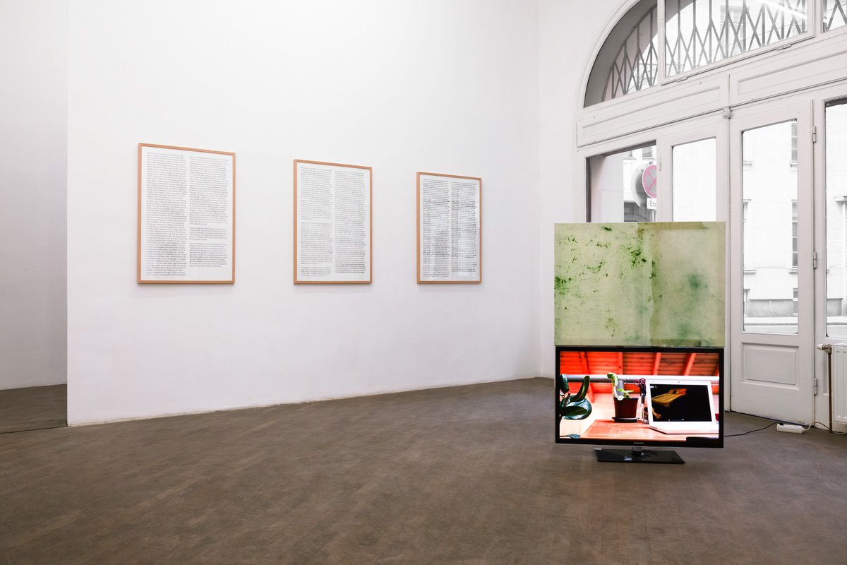 (right)Philipp Timischl“Untitled (Full Motion/London)”, 2013Mixed media134 x 95 x 5 cm