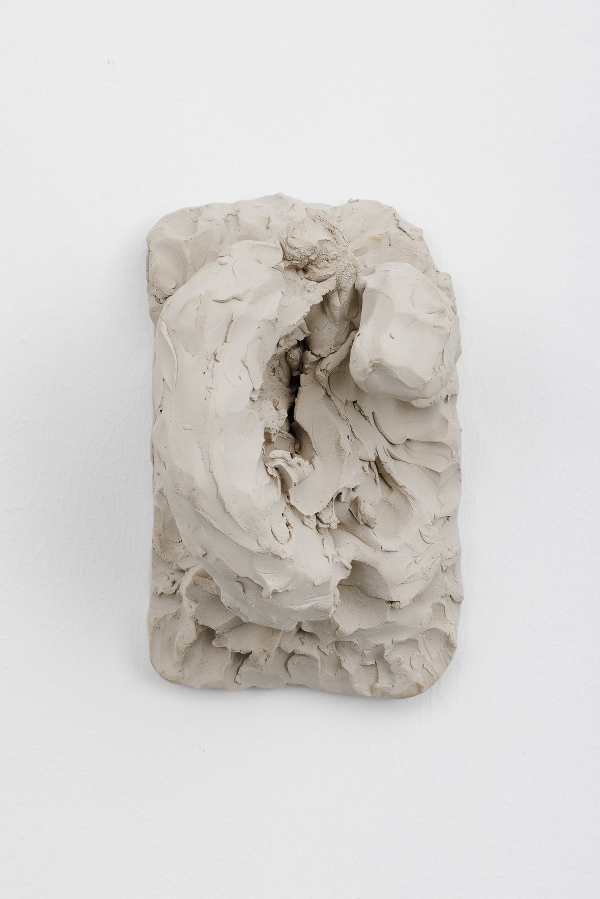 Jutta ZimmermannUntitled, 2017Clay21 x 13 x 12 cmCourtesy of the artist and Galerie Lars Friedrich