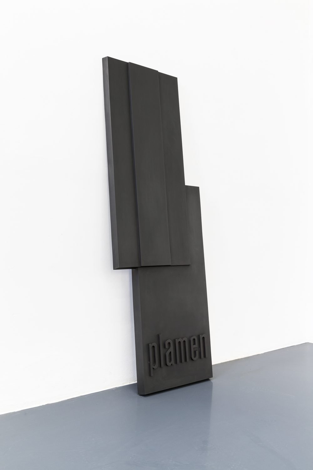 Plamen DejanoffPlamen, 2015Bronze162 x 55 x 7 cm