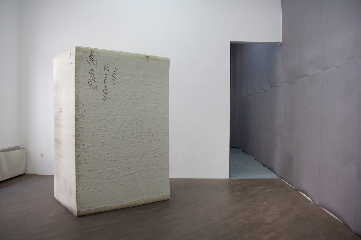 Gaylen Gerber, Park McArthur, Jim Nutt, 2015Installation view: Park McArthur, Polyurethane Foam, 2015, Polyurethane Foam, 215.9 × 137.16 × 109.22 cm (85 × 54 × 43 in.)Gallery Emanuel Layr, Vienna